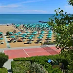 Hotel Janeiro Frontemare 3*