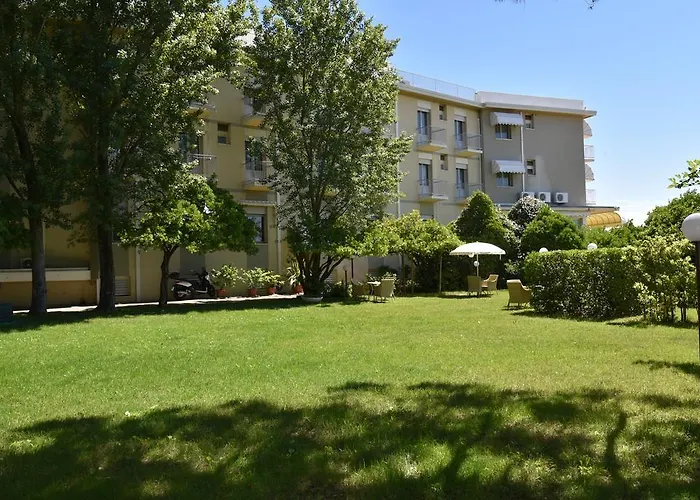 Hotel Janeiro Frontemare