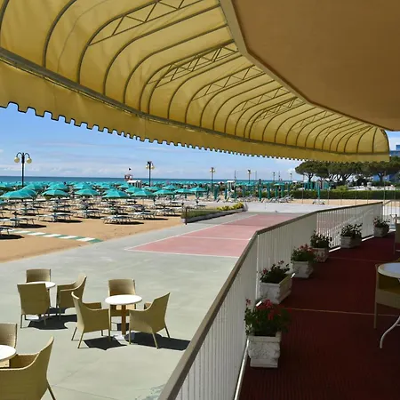 Janeiro Frontemare Hotel 3*