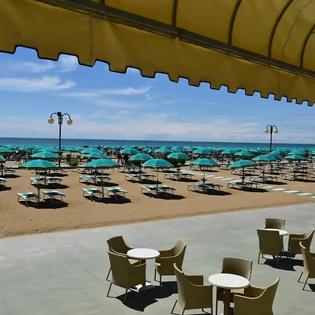 Janeiro Frontemare Hotell
