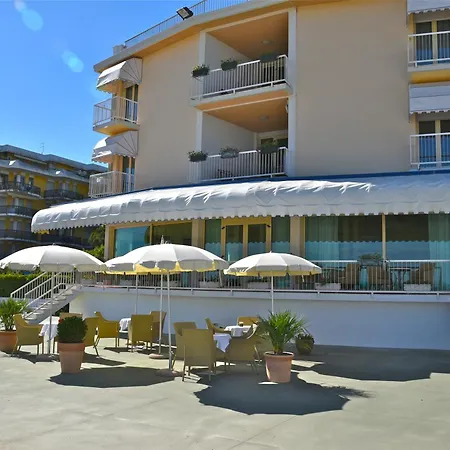 Janeiro Frontemare Hotell
