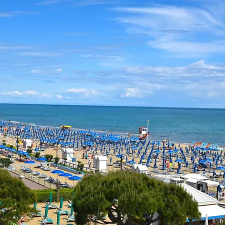 Hotell Janeiro Frontemare 3*