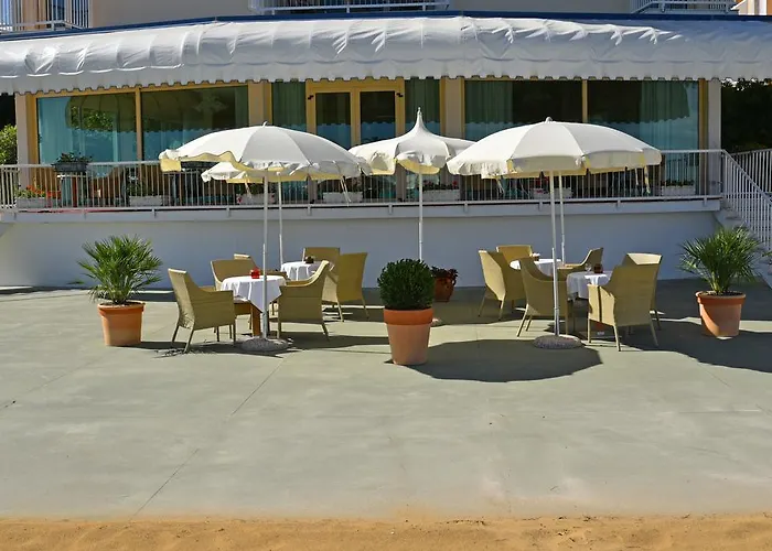 Janeiro Frontemare Hotel