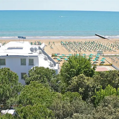 ホテル Janeiro Frontemare 3*