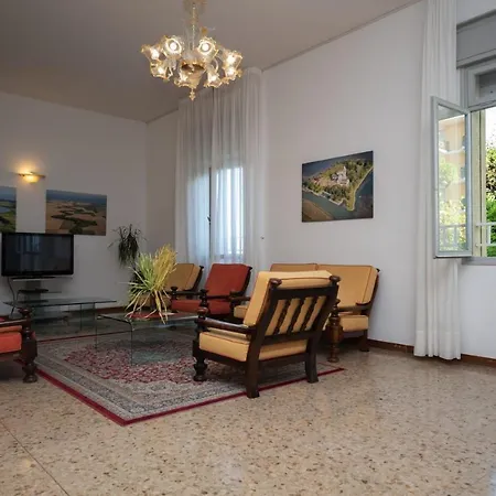 Janeiro Frontemare ホテル 3*